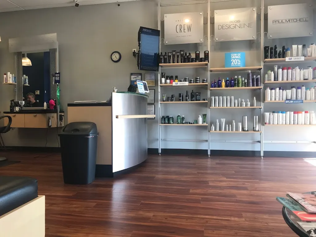 SUPERCUTS — Hair salon in Greenville
